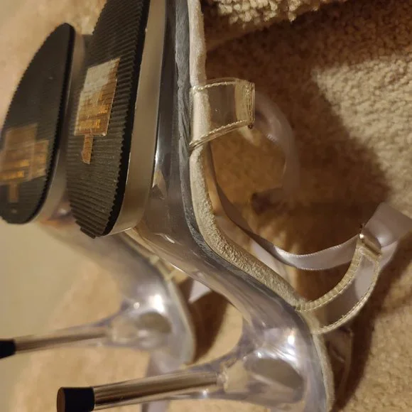 Funtasma Clear Stiletto Heals NIB - Picture 9 of 16